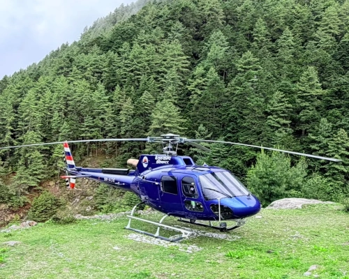 Heli Everest