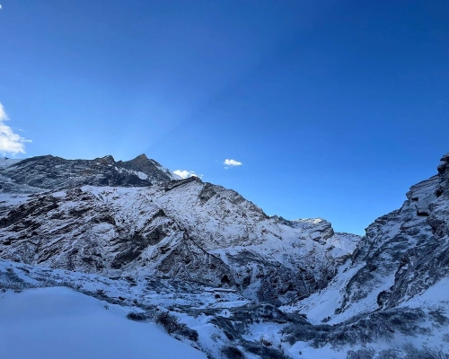 Snow Trekking Hiking