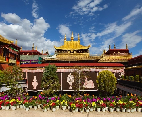 Lhasa Tour from Nepal 10 Days